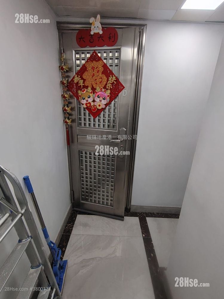 Ngai Hing Mansion Rental Studio , 1 Bathroom 150 ft²