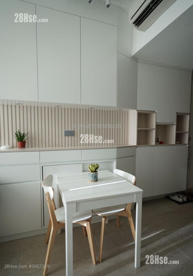 Downtown 38 租盘 1 房 , 1 浴室 385 平方尺