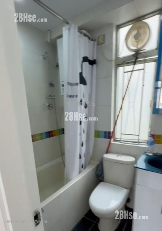 Tai Po Centre Rental 2 Bedrooms , 1 Bathroom 384 ft²