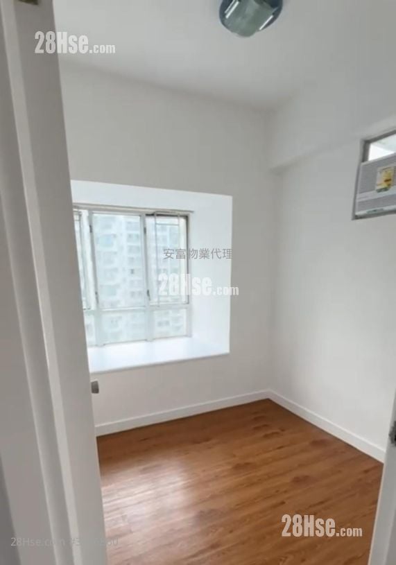 Tai Po Centre Rental 2 Bedrooms , 1 Bathroom 384 ft²