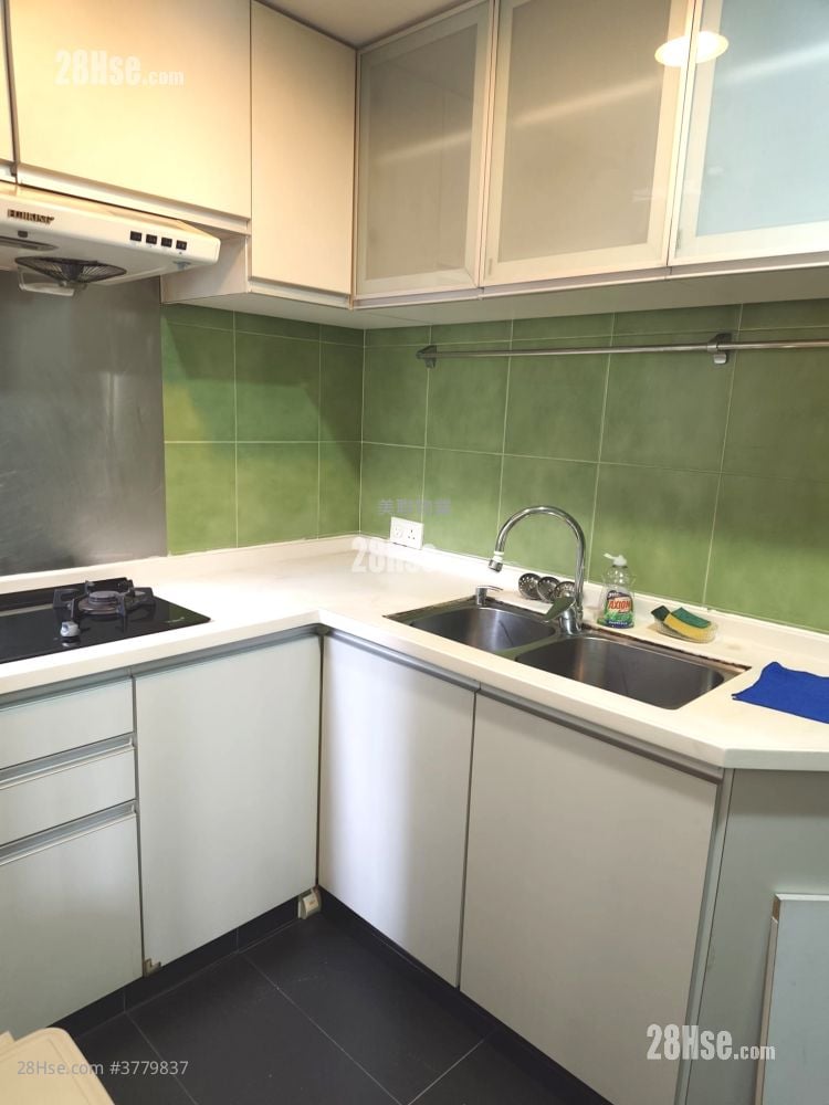 Sceneway Garden Sell 3 Bedrooms , 1 Bathroom 612 ft²