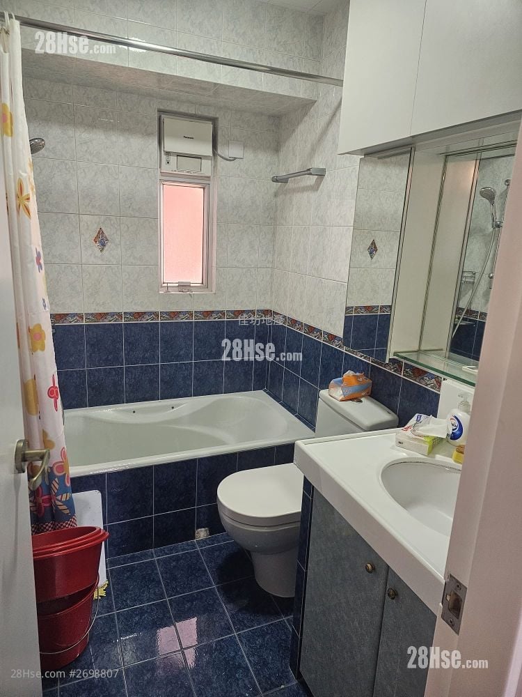 Ming Yuen Mansions Sell 3 Bedrooms , 1 Bathroom 595 ft²