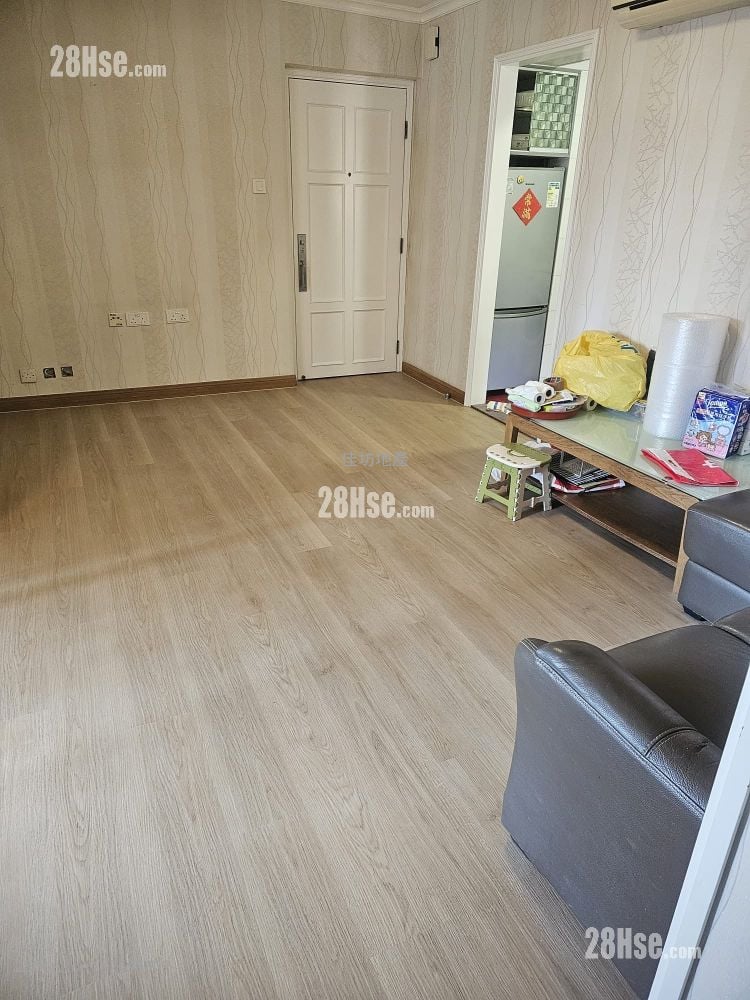 Ming Yuen Mansions Sell 3 Bedrooms , 1 Bathroom 595 ft²