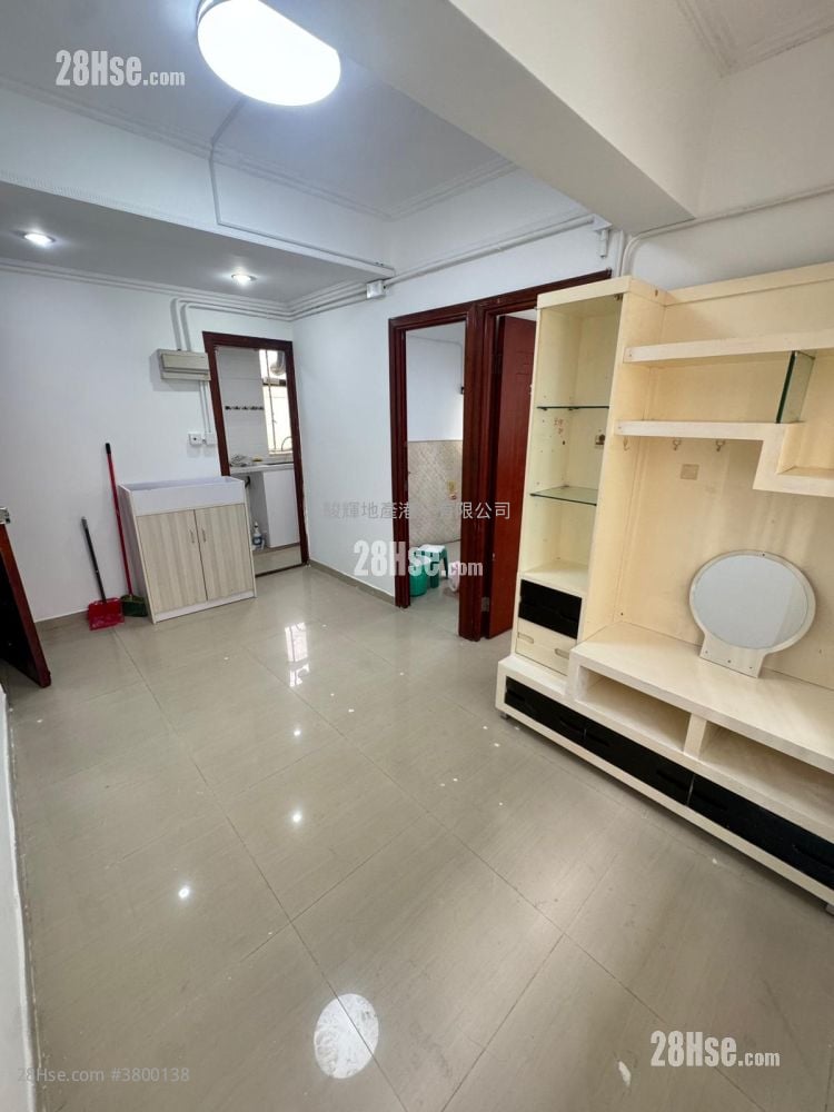 金冠楼 租盘 2 房 , 1 浴室 293 平方尺