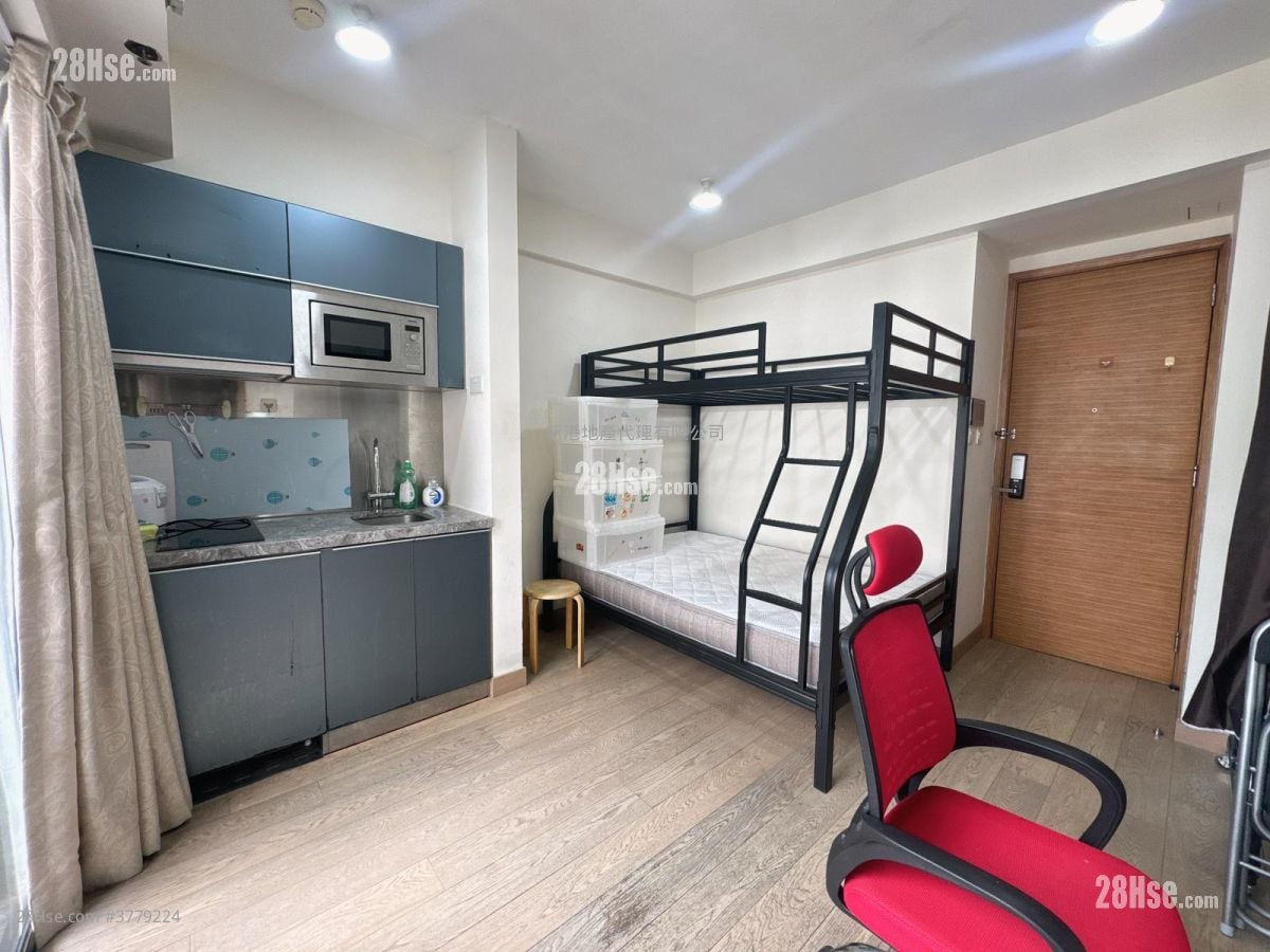 芜湖居 租盘 开放式间隔 , 1 浴室 241 平方尺