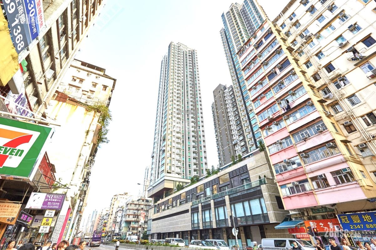 Trinity Towers Sell 3 Bedrooms 708 ft²