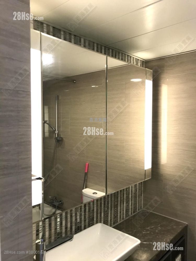 Trinity Towers Sell 3 Bedrooms 708 ft²