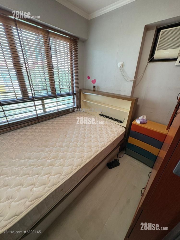 Hung Hom Gardens Rental 3 Bedrooms , 1 Bathroom 480 ft²