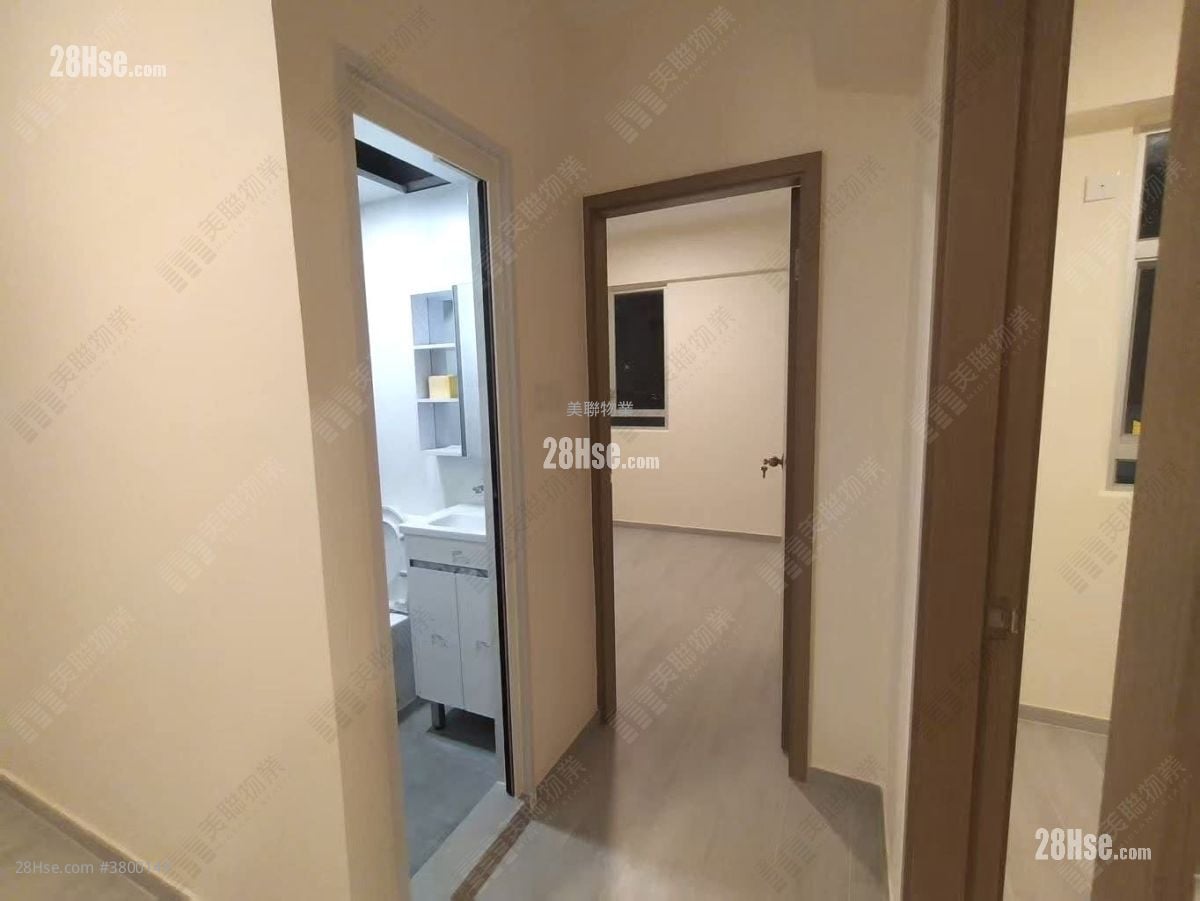 Cheong Lok Mansion Sell 2 Bedrooms 479 ft²