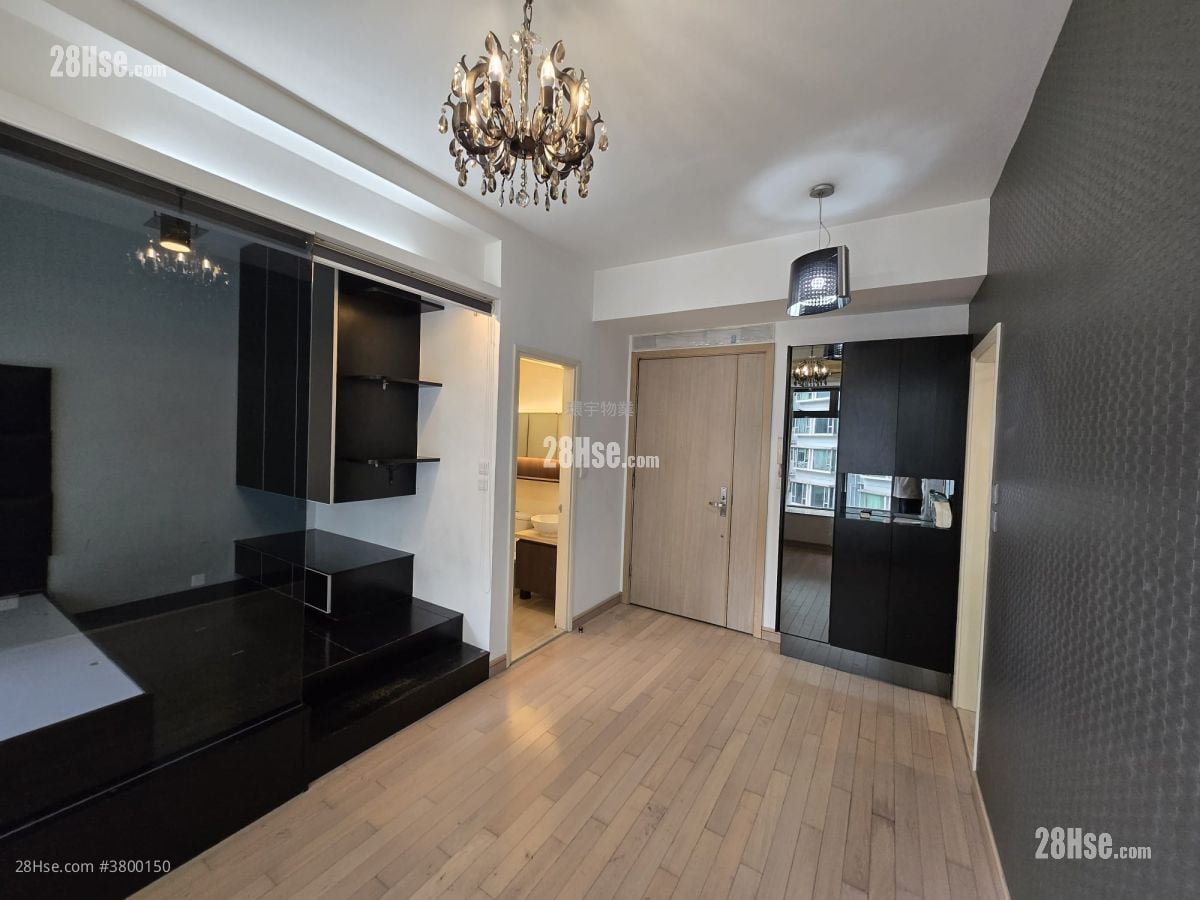 立坊 售盘 1 房 , 1 浴室 293 平方尺