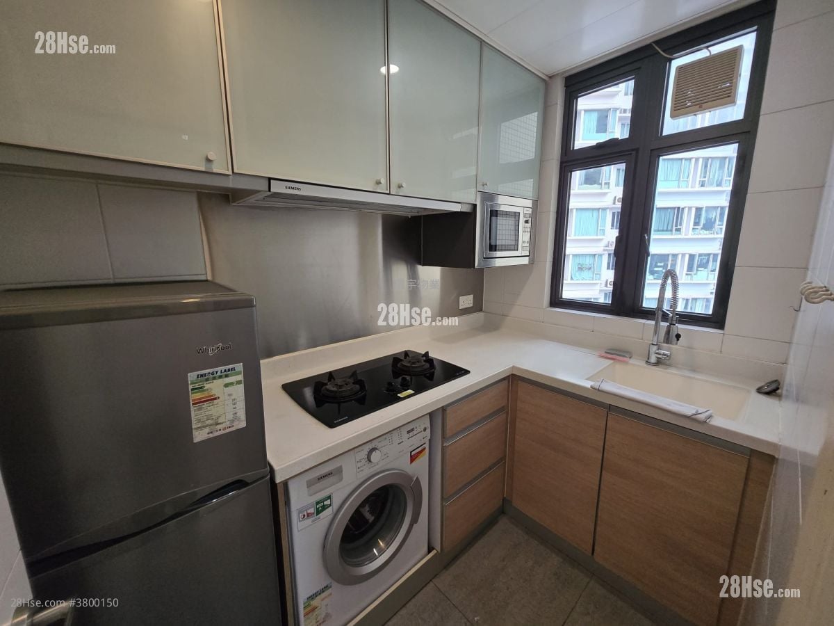 立坊 售盘 1 房 , 1 浴室 293 平方尺