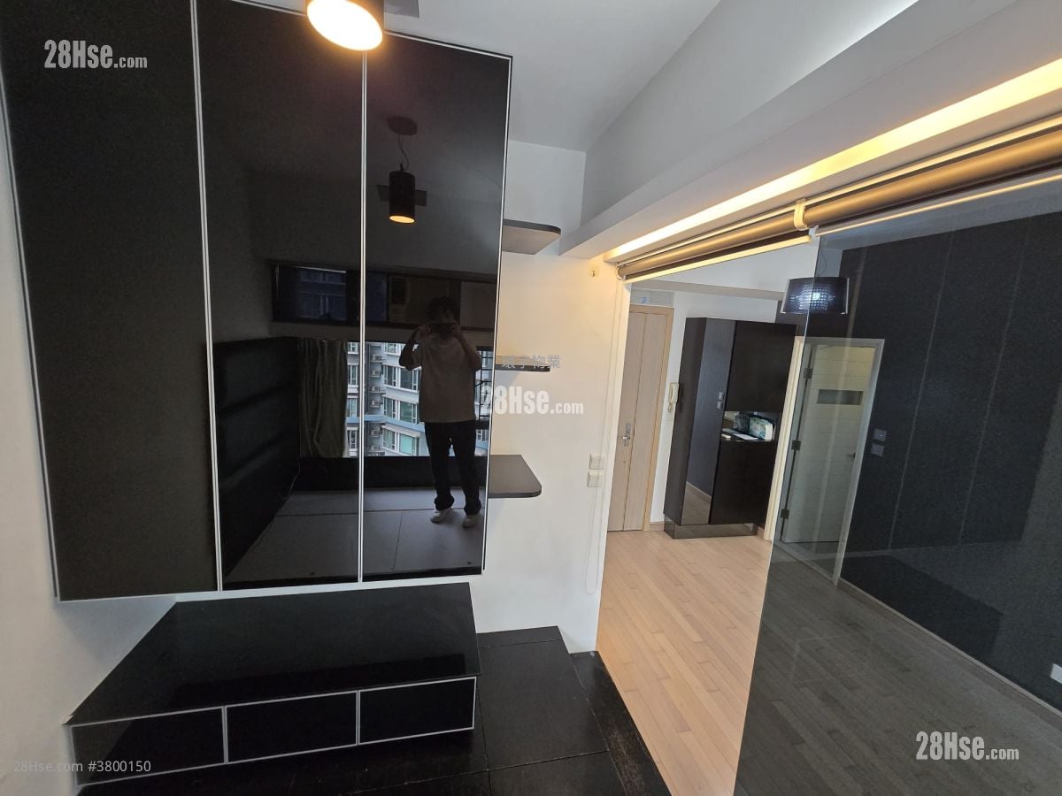 立坊 售盘 1 房 , 1 浴室 293 平方尺