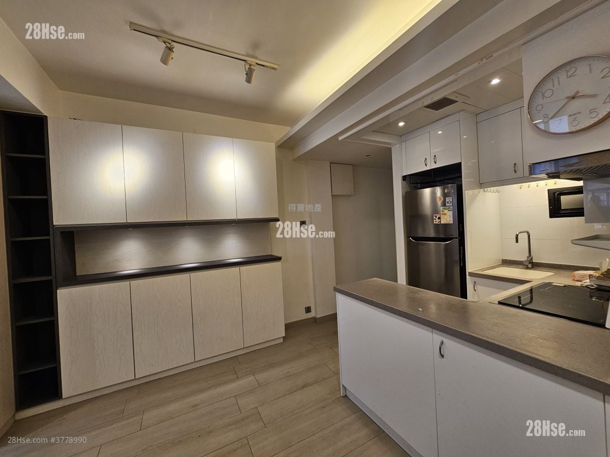 单幢楼房 售盘 1 房 , 1 浴室 351 平方尺