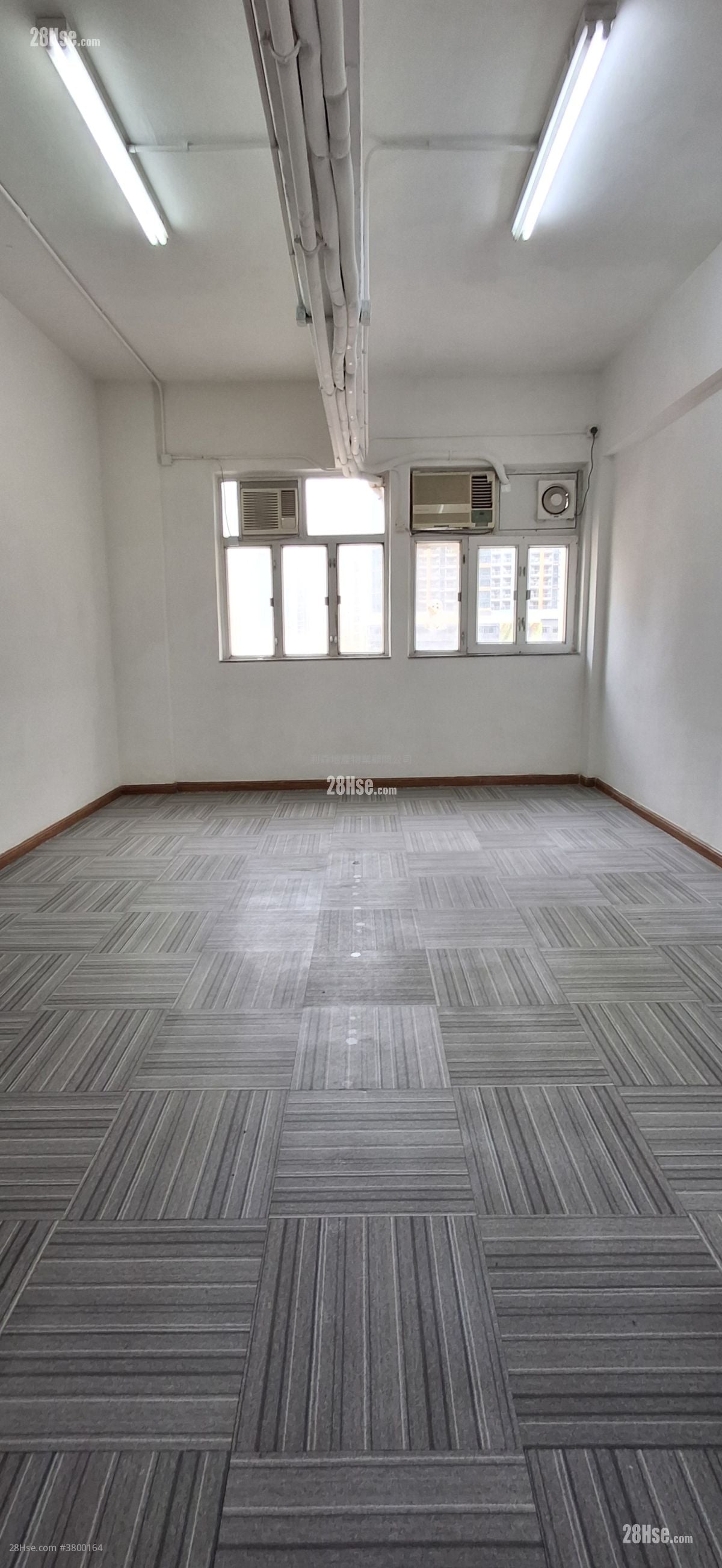 超达工业大厦 租盘 345 平方尺