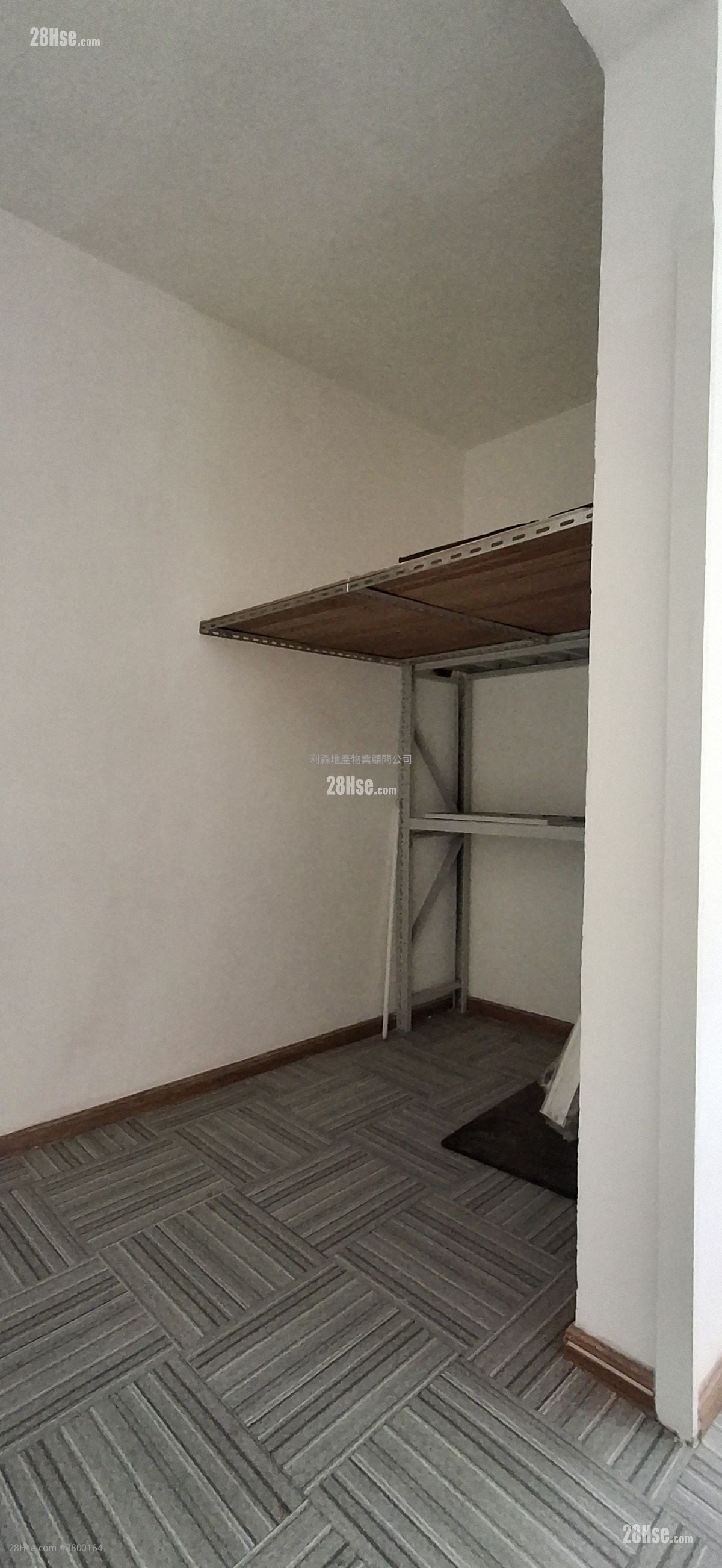 超达工业大厦 租盘 345 平方尺