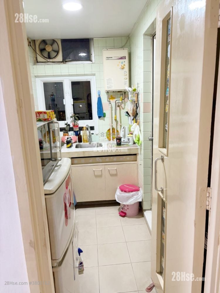 Ming Nga Court Sell 363 ft²