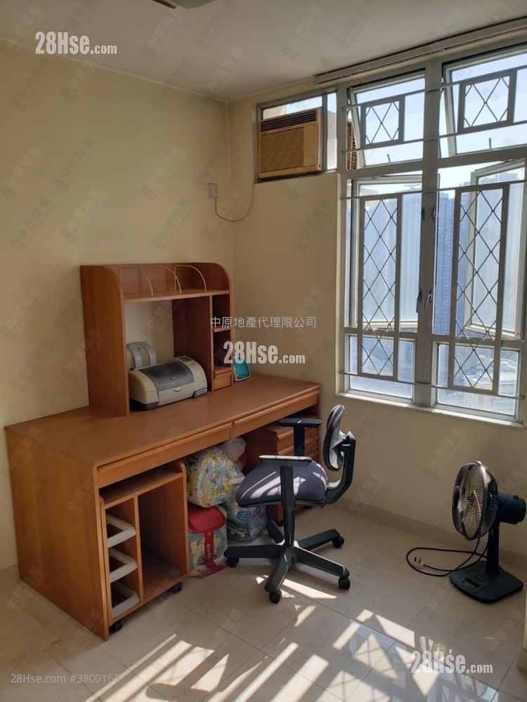 天富苑 售盘 3 房 650 平方尺