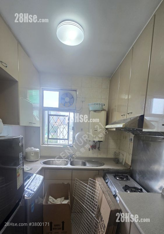 Yu Chui Court Sell 510 ft²