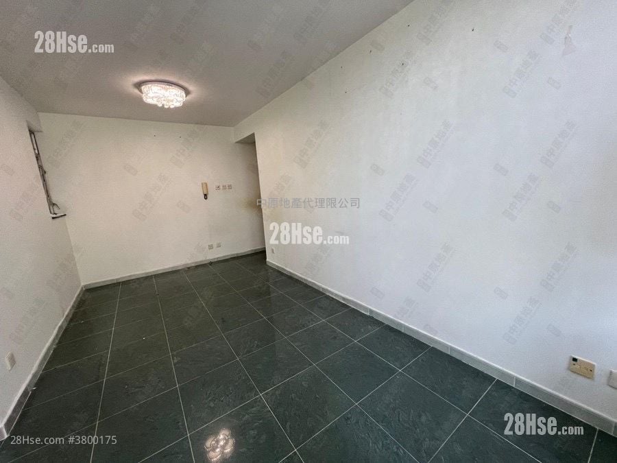 天颂苑 售盘 3 房 650 平方尺