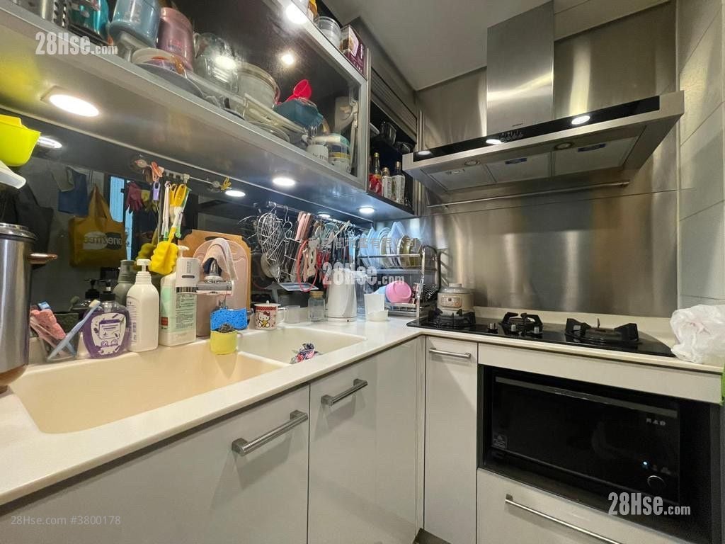 Yoho Midtown 售盘 3 房 , 1 浴室 566 平方尺