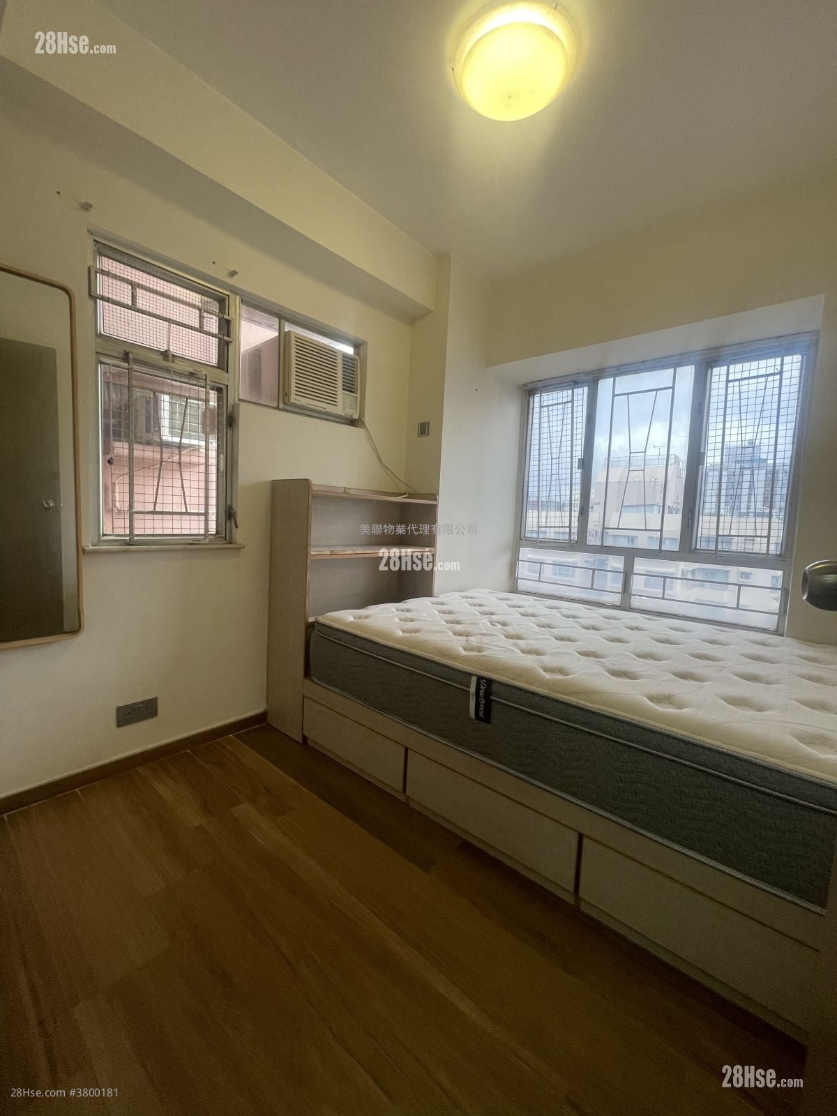 主人房: 顺丰大厦 售盘 2 房 , 1 浴室 381 平方尺