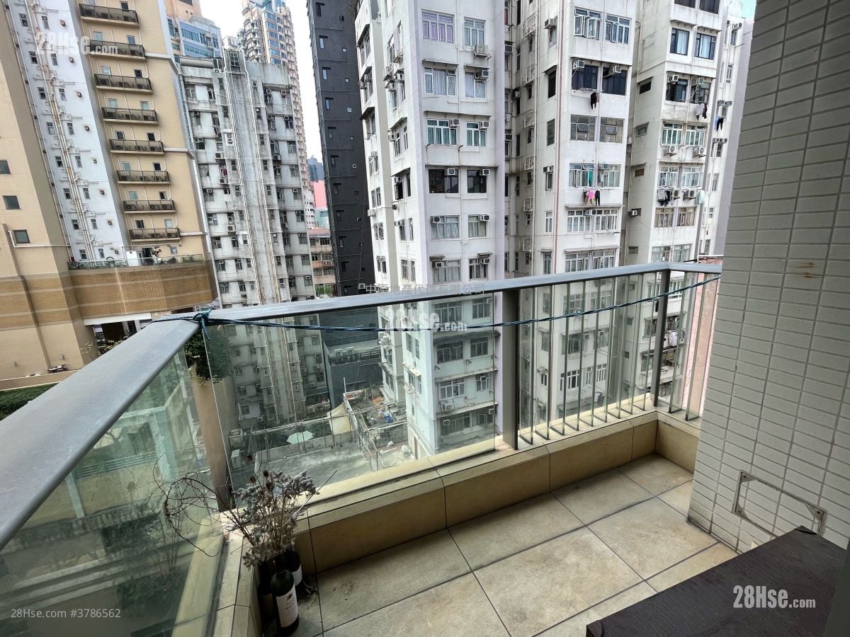 Bedford 28 Rental 2 Bedrooms 456 ft²