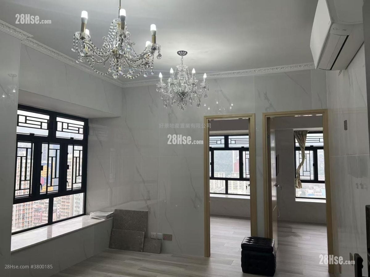 Skyline Plaza Rental 2 Bedrooms , 1 Bathroom 415 ft²