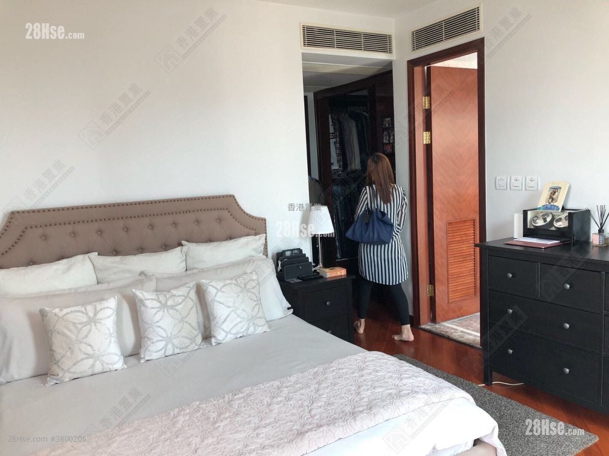 御金国峯 售盘 4 房 , 3 浴室 1,614 平方尺