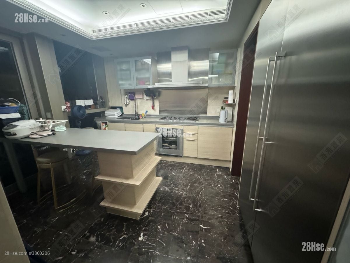 御金国峯 售盘 4 房 , 3 浴室 1,614 平方尺