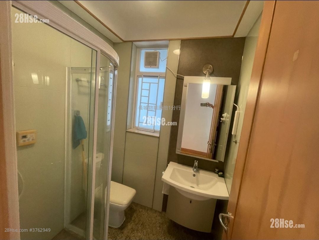 The Orchards Sell 3 Bedrooms , 2 Bathrooms 752 ft²