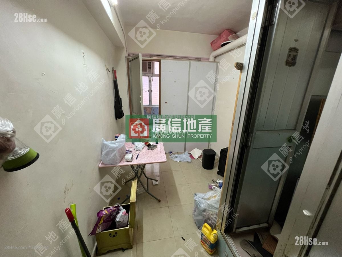 单幢楼房 租盘 1 房 , 1 浴室 140 平方尺