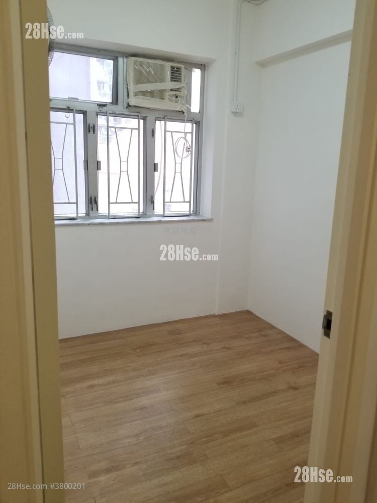 东庐大楼 售盘 2 房 , 1 浴室 393 平方尺