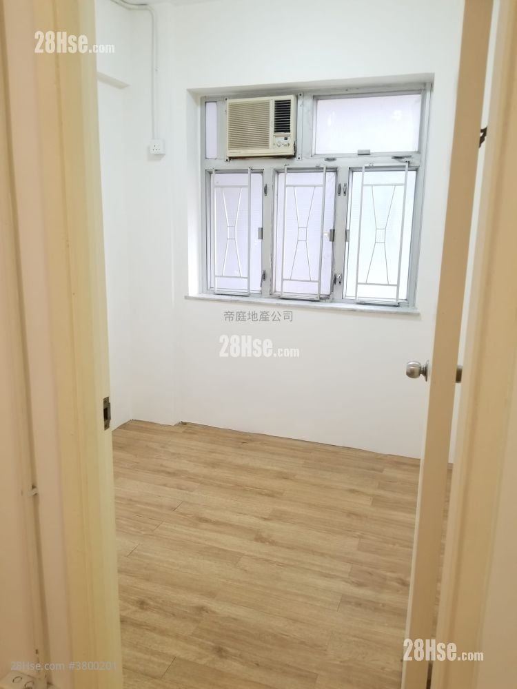 东庐大楼 售盘 2 房 , 1 浴室 393 平方尺