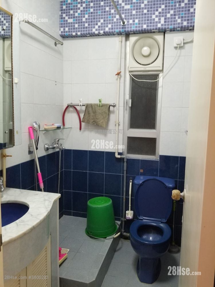 东庐大楼 售盘 2 房 , 1 浴室 393 平方尺