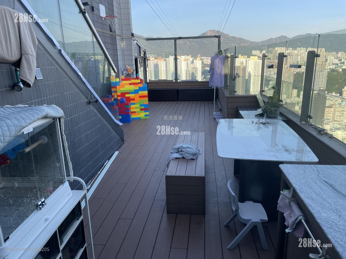 Park One Sell 4 Bedrooms 783 ft²