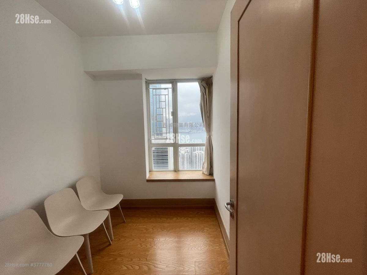 逸桦园 售盘 3 房 , 2 浴室 752 平方尺