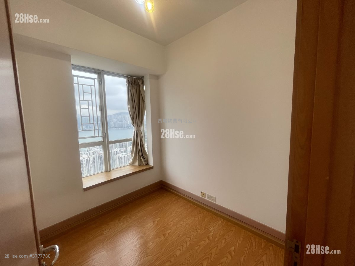 逸桦园 售盘 3 房 , 2 浴室 752 平方尺