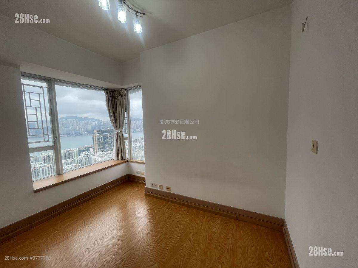 逸桦园 售盘 3 房 , 2 浴室 752 平方尺