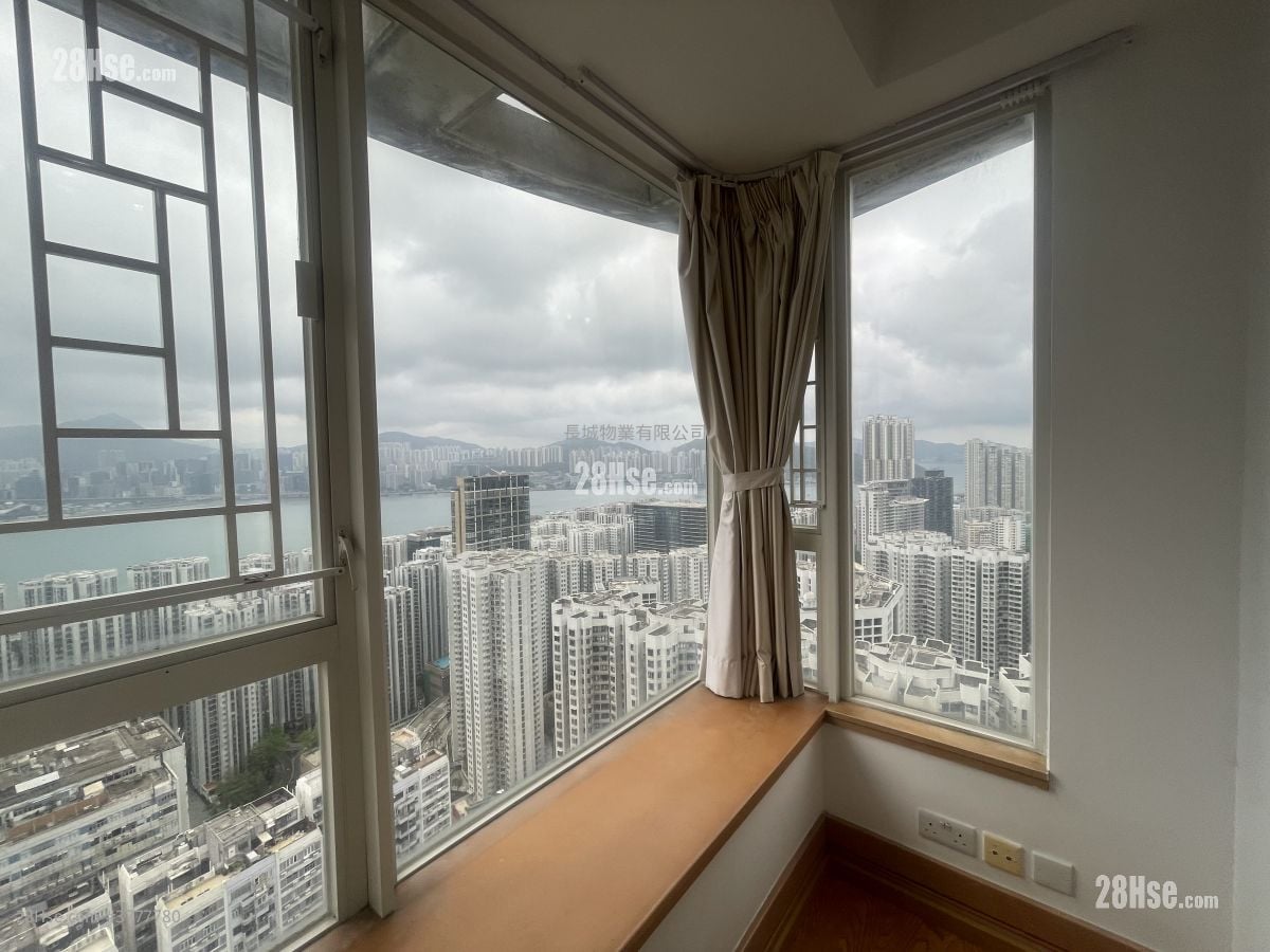 逸桦园 售盘 3 房 , 2 浴室 752 平方尺