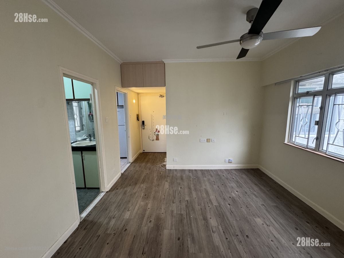 Tsuen King Garden Sell 2 Bedrooms 435 ft²