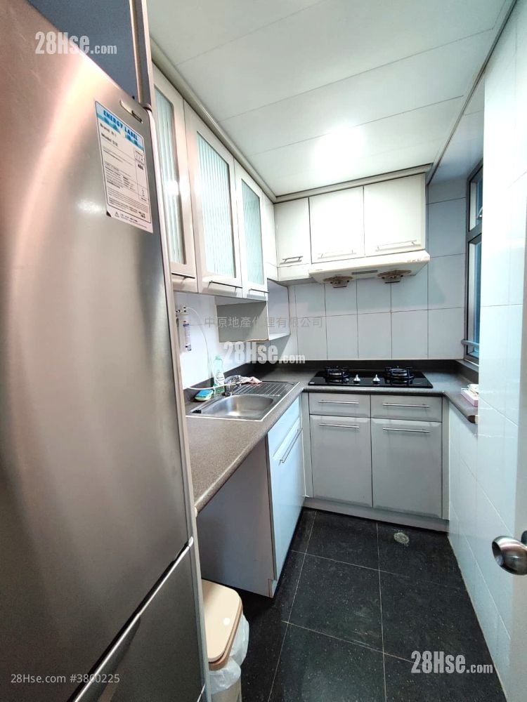 Summit Terrace Rental 2 Bedrooms , 1 Bathroom 455 ft²