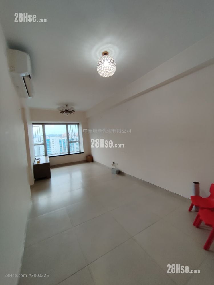 Summit Terrace Rental 2 Bedrooms , 1 Bathroom 455 ft²