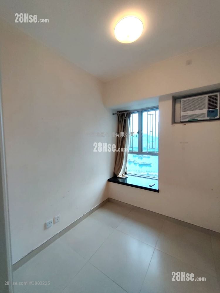 Summit Terrace Rental 2 Bedrooms , 1 Bathroom 455 ft²