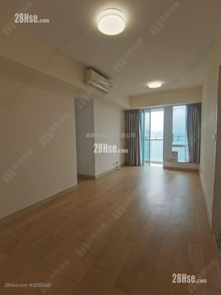 Monterey Rental 2 Bedrooms , 2 Bathrooms 789 ft²