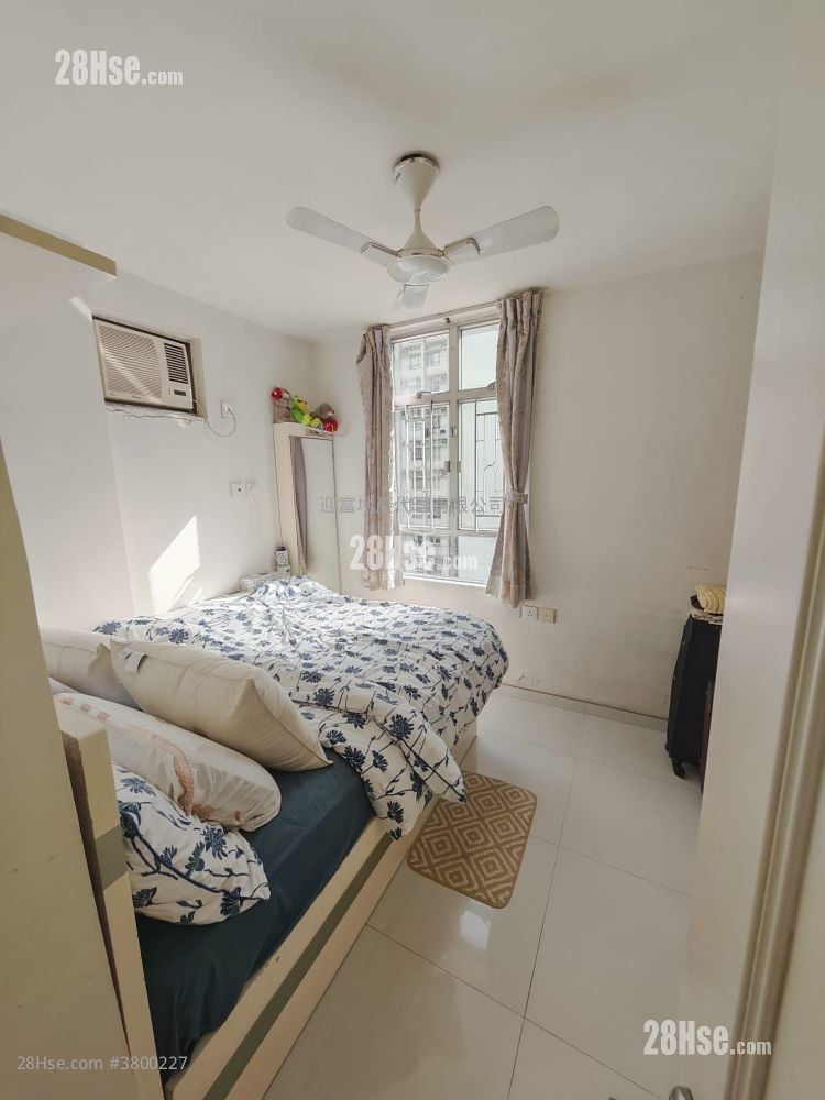 Whampoa Garden Sell 2 Bedrooms , 1 Bathroom 505 ft²