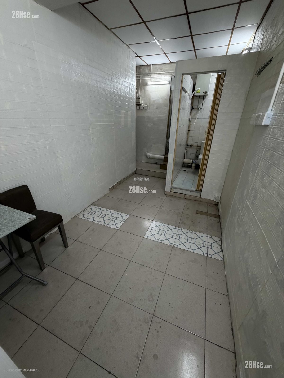 唐楼 租盘 2 房 , 1 浴室 180 平方尺