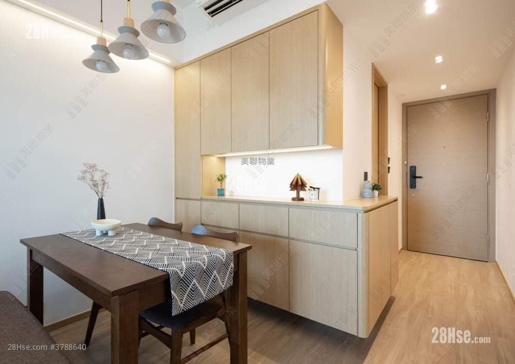 卓尔居 售盘 2 房 , 1 浴室 512 平方尺