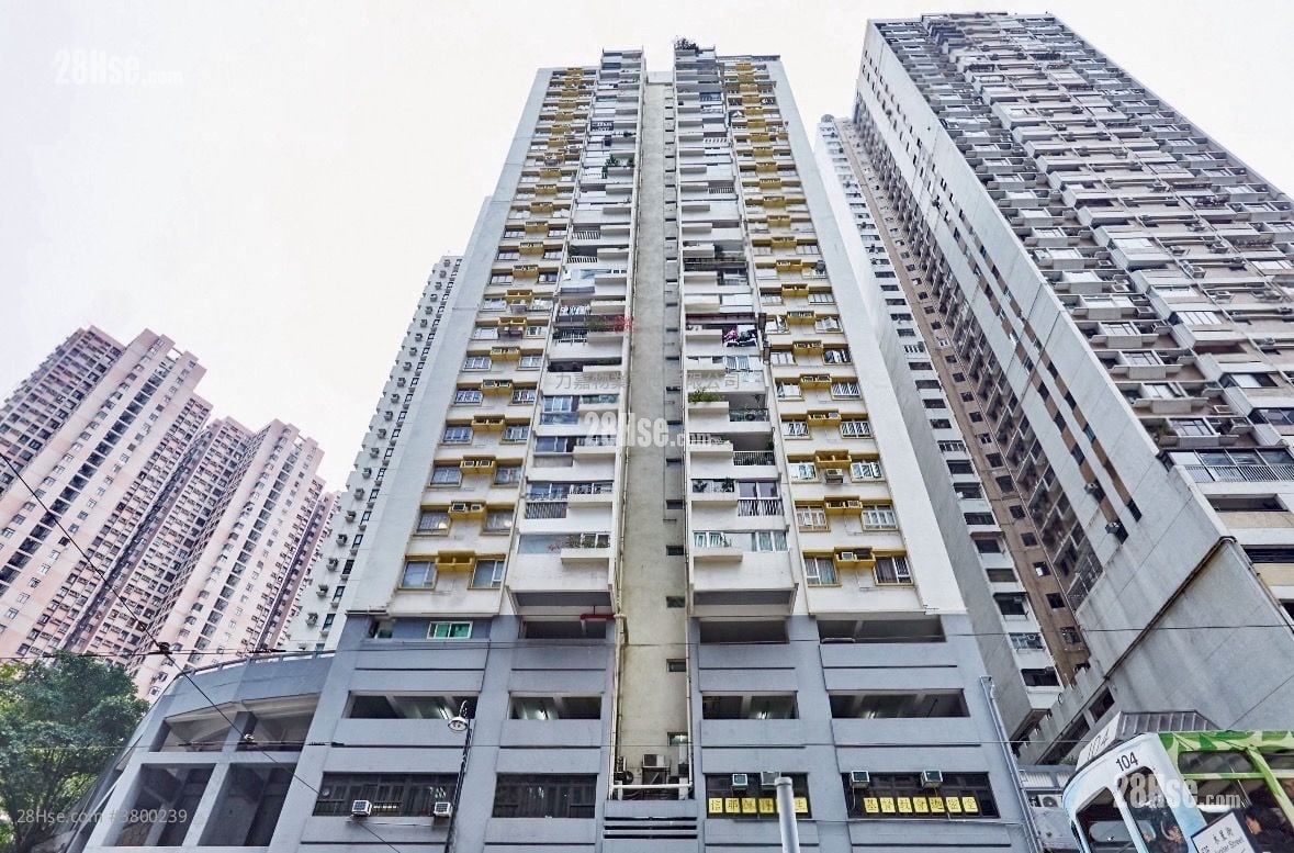 Comfort Gardens Sell 3 Bedrooms , 2 Bathrooms