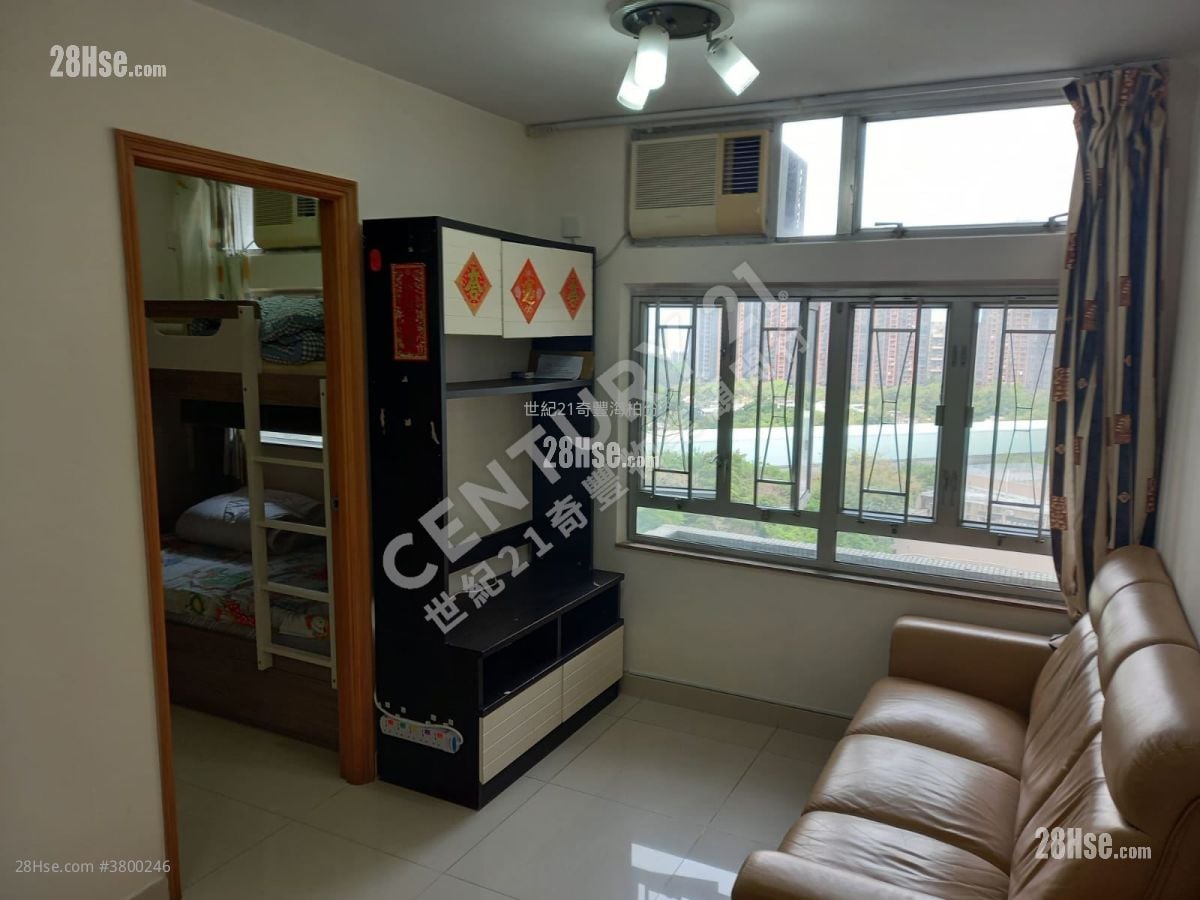 Kam Lung Court Sell 2 Bedrooms , 1 Bathroom 401 ft²