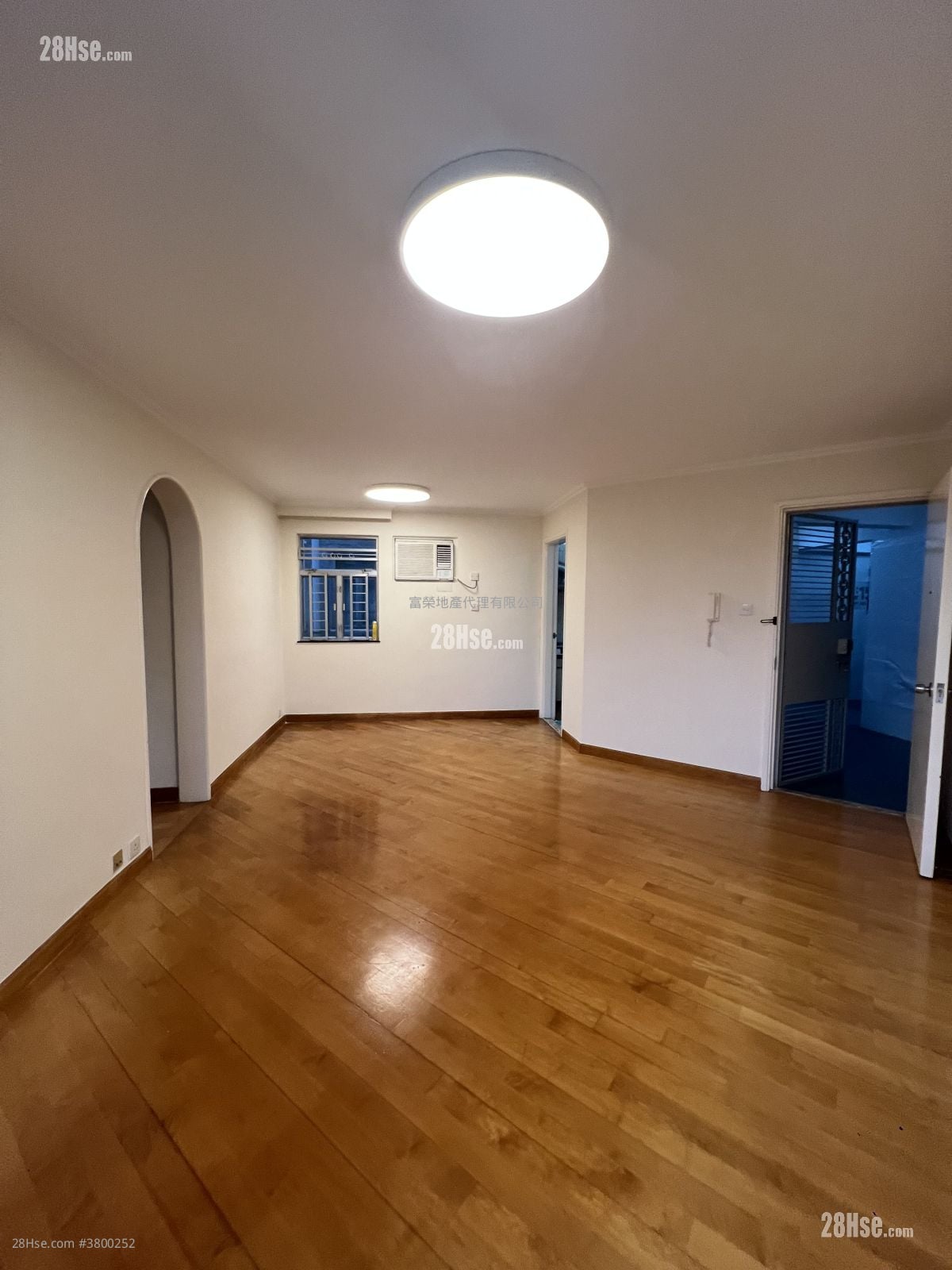 Whampoa Garden Rental 3 Bedrooms , 2 Bathrooms 775 ft²